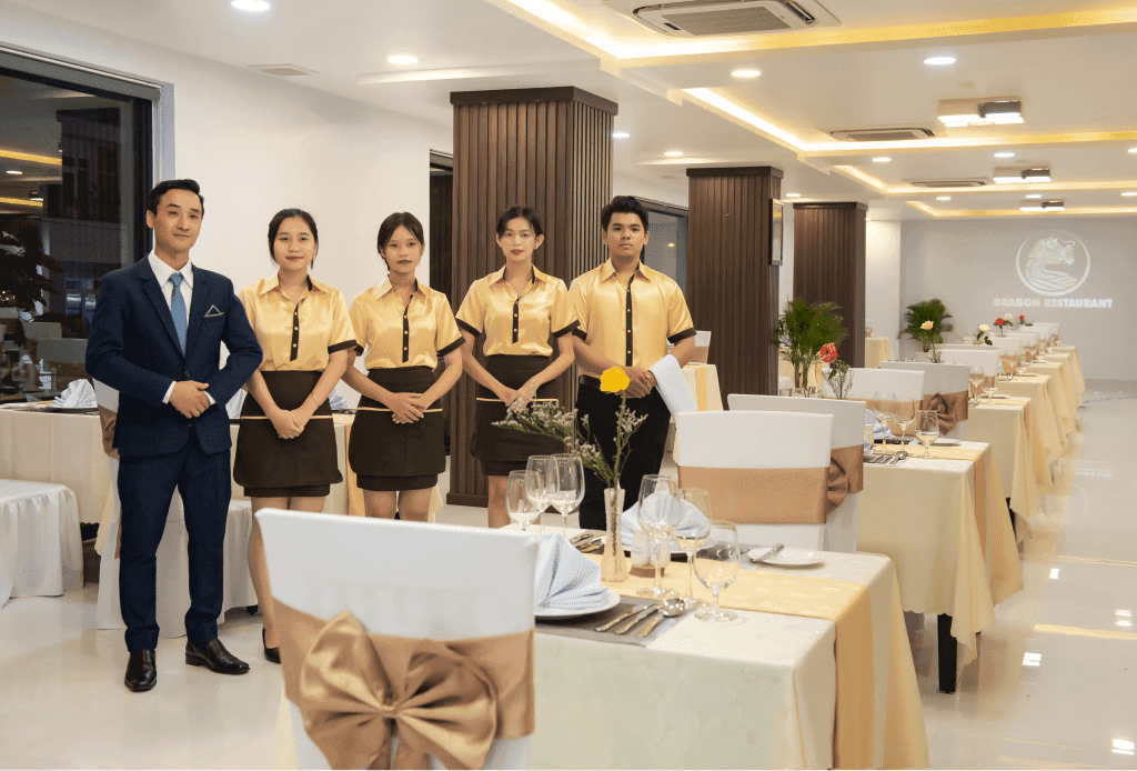 Khách sạn Hoàng Long